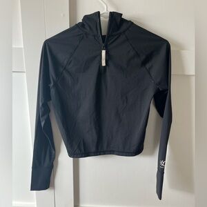 Vuori Black Long Sleeve Top